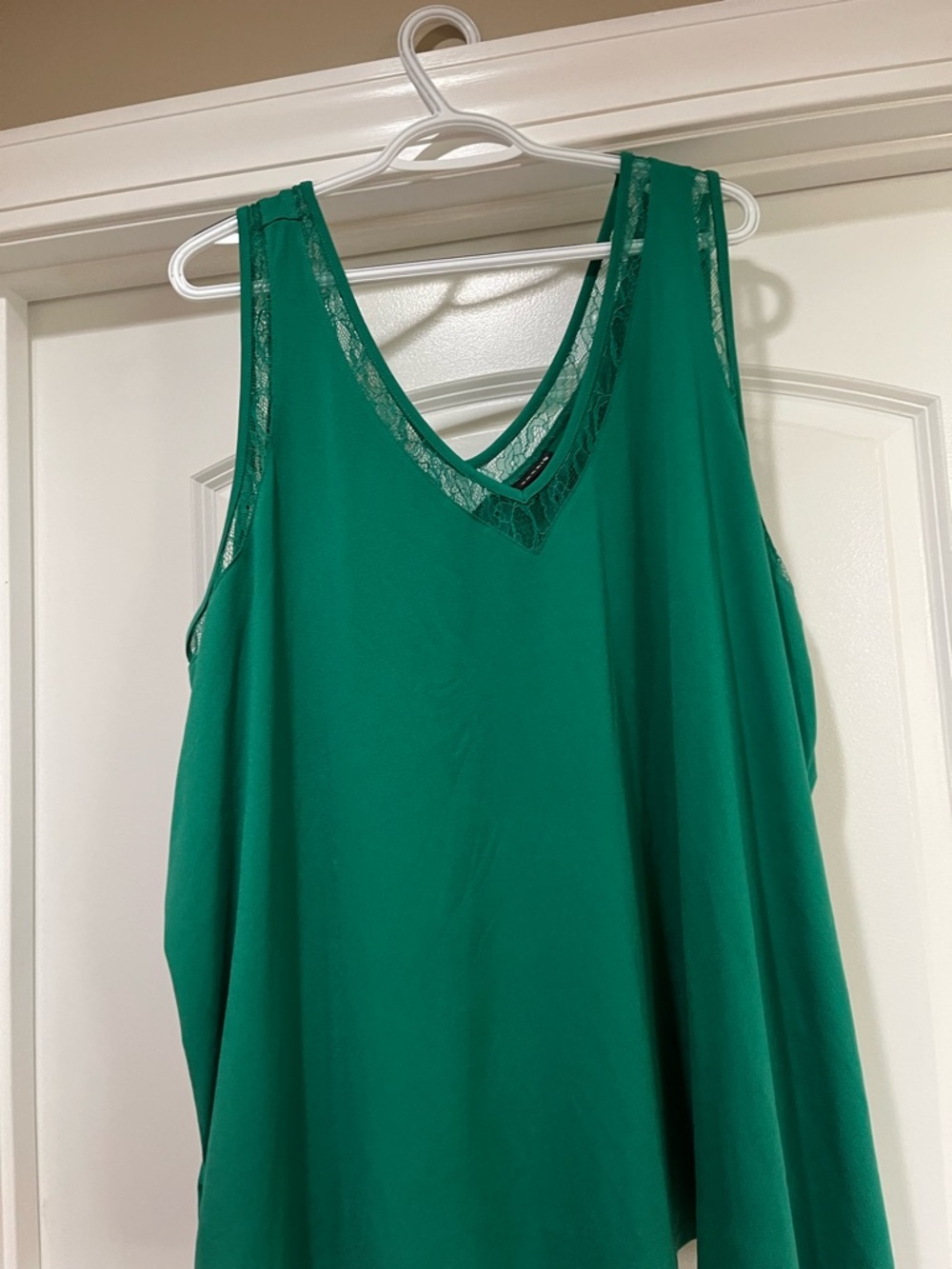 torrid Vibrant Emerald Green Top